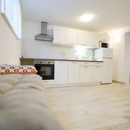 S&j Apartment Zadar
