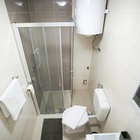 Apartment S&j *